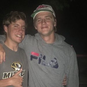 Meet your Posher, Seth